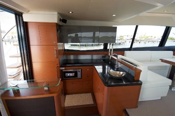 Slide: The Image of Prestige Yachts 550 Flybridge PR14RTO-45 2014 - 5
