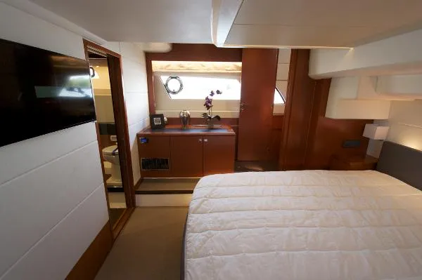 Slide: The Image of Prestige Yachts 550 Flybridge PR14RTO-45 2014 - 7