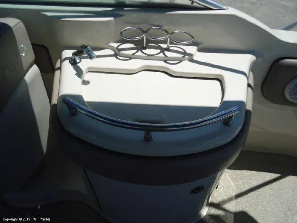 Slide: The Image of Sea Ray Sun Deck 2004 - 4