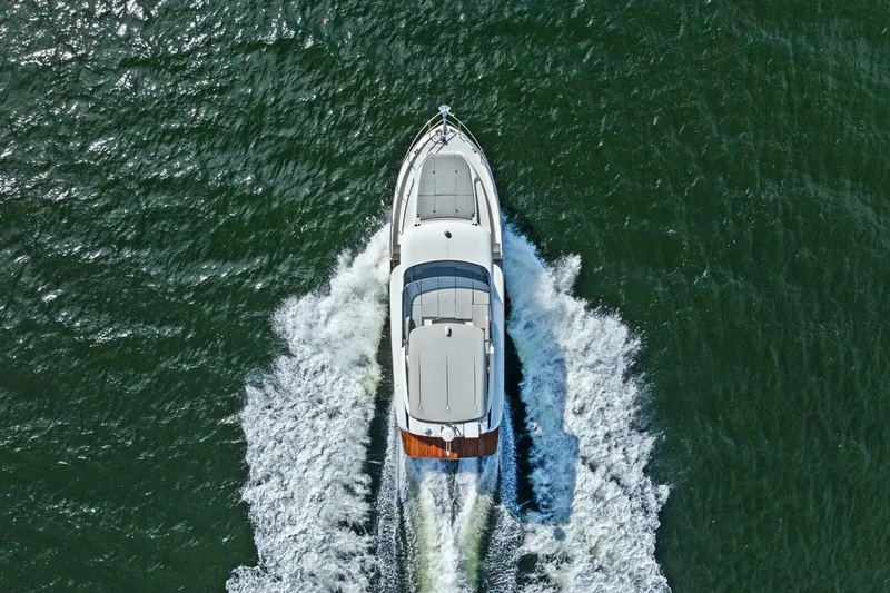 Slide: The Image of 2025 Absolute 48 Navetta - Profile - 71