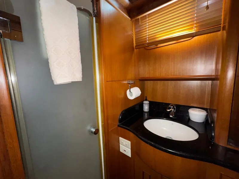 Slide: The Image of Ocean Alexander 45 CLASSICO 2005 - 17