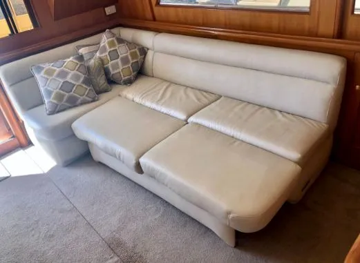 Slide: The Image of Luxurious sofa in Ocean Alexander 45 CLASSICO, year 2005. - 7