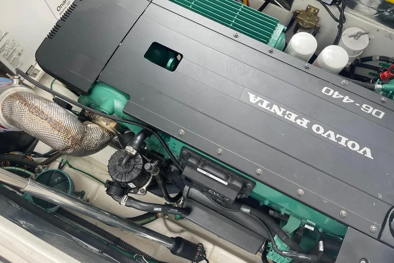 Slide: The Image of Volvo Penta D6-440 engine in 2022 Cutwater C-30 Sedan boat. - 15