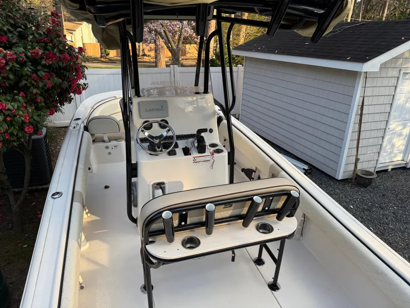 Slide: The Image of 2021 Carolina Skiff 23 Ultra Elite boat interior with console and seating. - 4