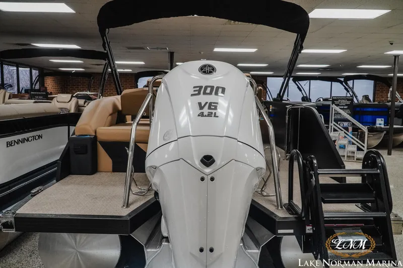 Slide: The Image of Evotti 725CS 2026 boat with 300 V6 engine at Lake Norman Marina. - 4