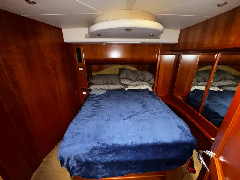 Slide: The Image of Silverton 50 Convertible 2009 - 14