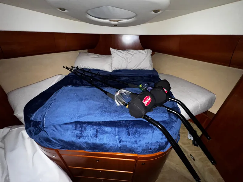 Slide: The Image of Silverton 50 Convertible 2009 - 16