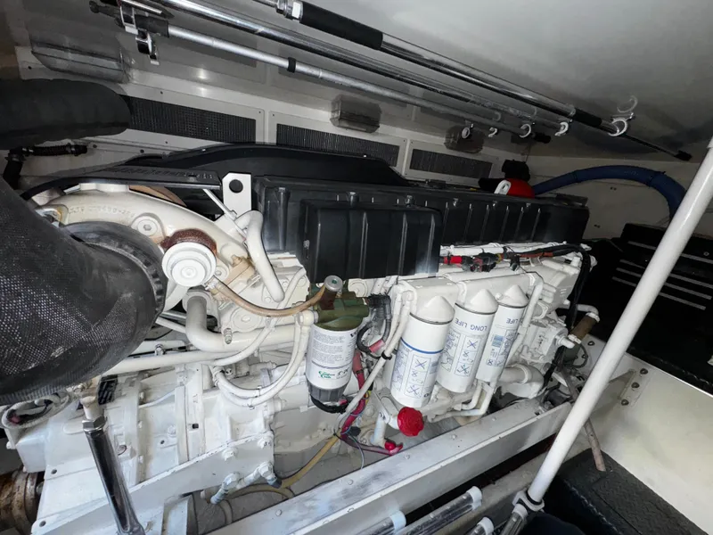 Slide: The Image of Silverton 50 Convertible 2009 - 26