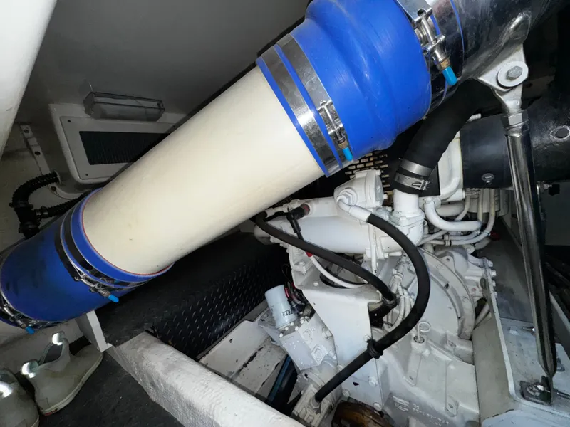 Slide: The Image of Silverton 50 Convertible 2009 - 28