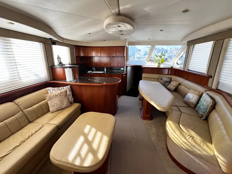 Slide: The Image of Silverton 50 Convertible 2009 - 6