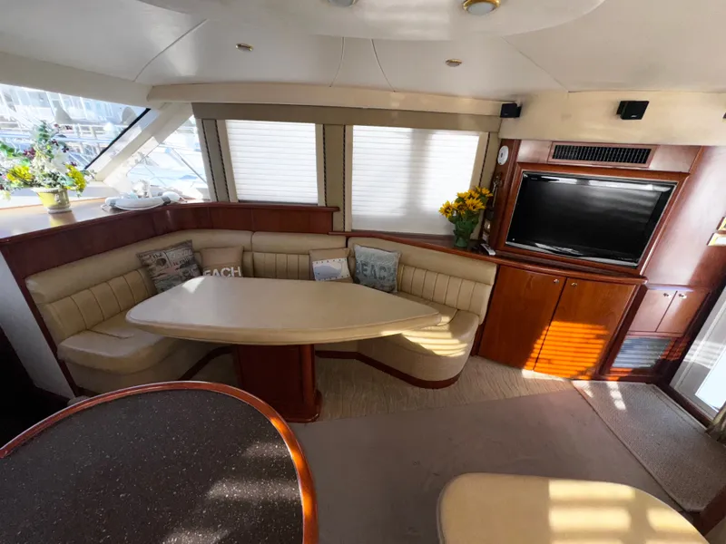 Slide: The Image of Silverton 50 Convertible 2009 - 8