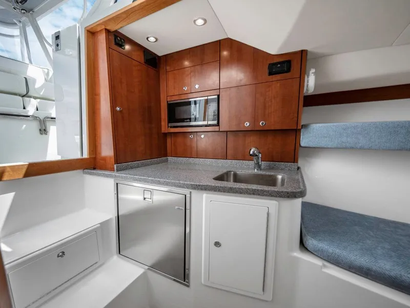 Slide: The Image of Albemarle 30 Express 2022 - 2