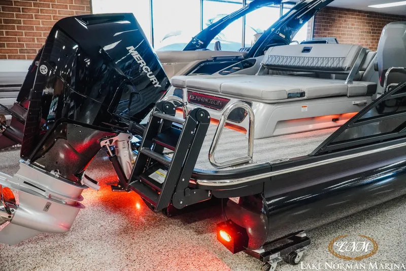 Slide: The Image of 2026 Bennington 25QSBA boat with Mercury engine at Lake Norman Marina. - 4