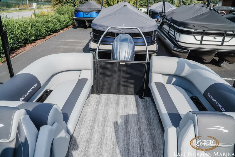 Slide: The Image of 2026 Bennington 22SSR pontoon boat with spacious seating at Lake Norman Marina. - 18