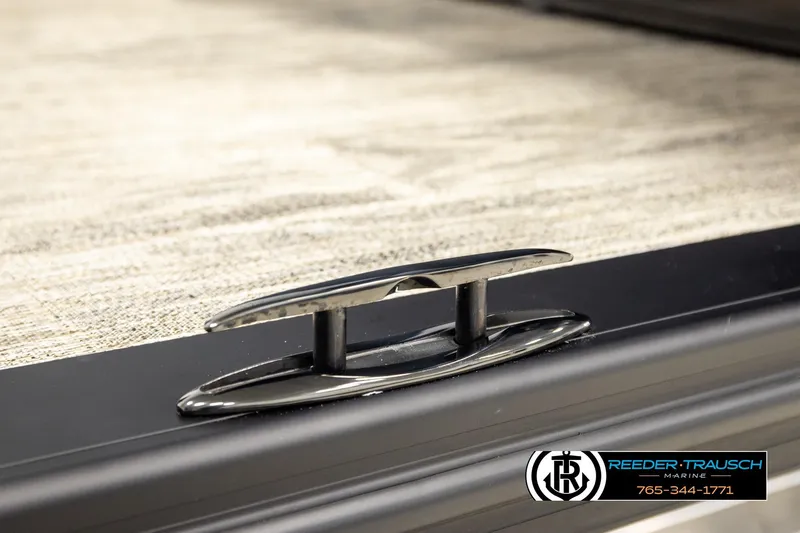Slide: The Image of 2026 Avalon LSZ ELW boat cleat detail, Reeder-Trausch Marine logo visible. - 51