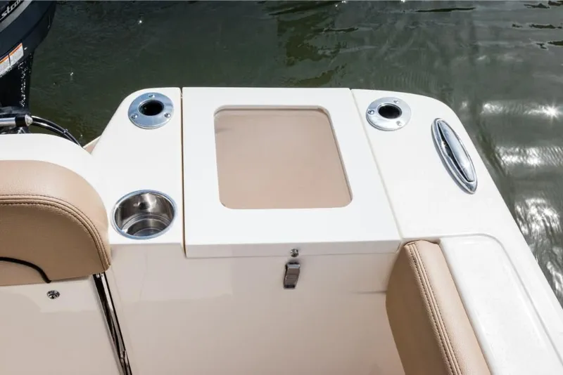 Slide: The Image of 2023-Scout-240-XSF-MarineMax - 15