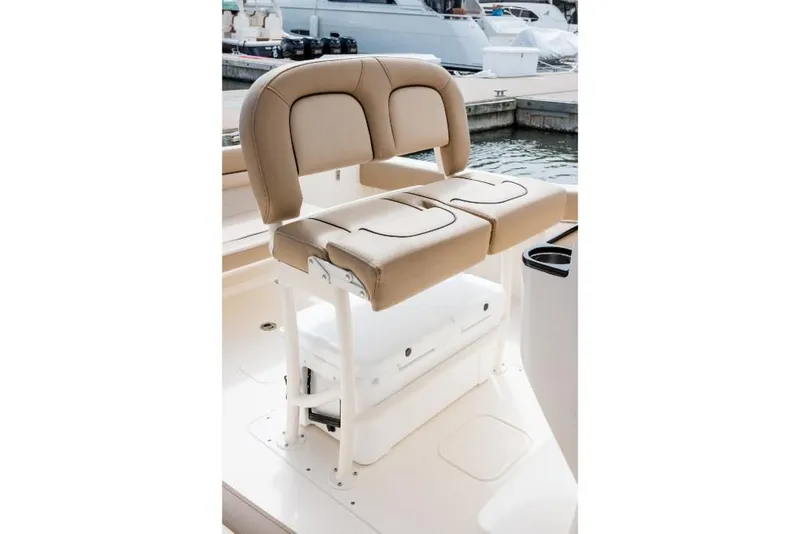 Slide: The Image of 2023-Scout-240-XSF-MarineMax - 22