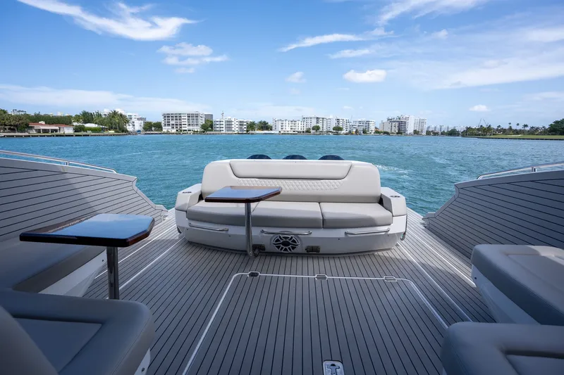 Slide: The Image of Cruisers 50 GLS 2024 - 14
