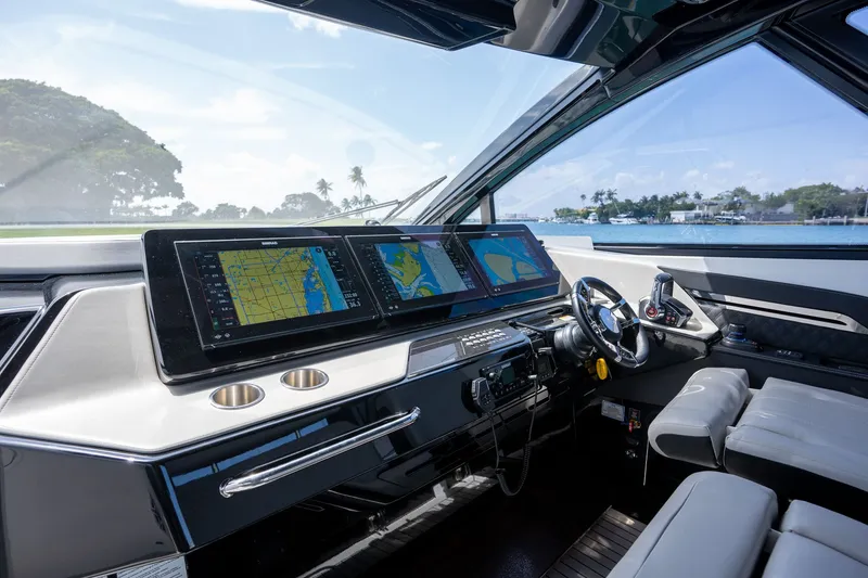 Slide: The Image of Cruisers 50 GLS 2024 - 20