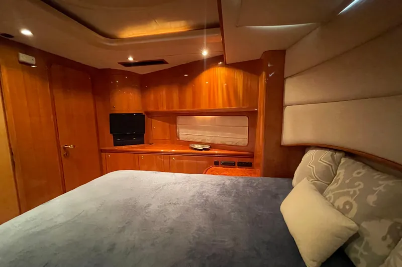 Slide: The Image of VIP port view - 21