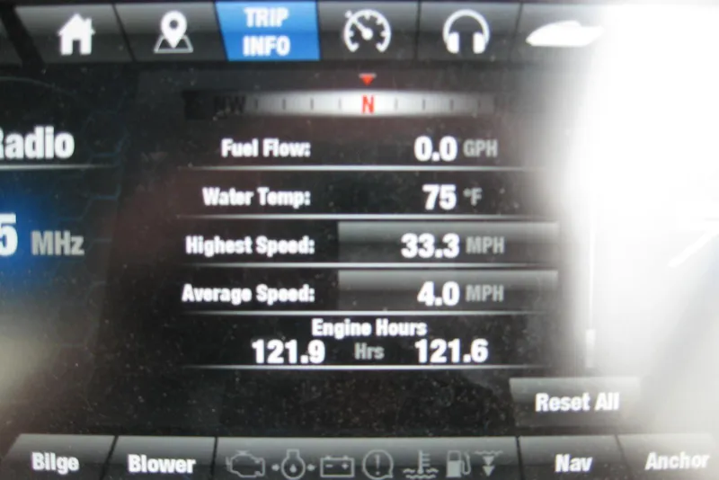 Slide: The Image of Yamaha Boats 2018 242X E-Series dashboard showing trip info and engine statistics. - 18