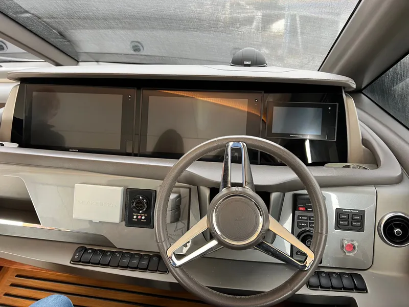 Slide: The Image of Princess F55 2019 - 13