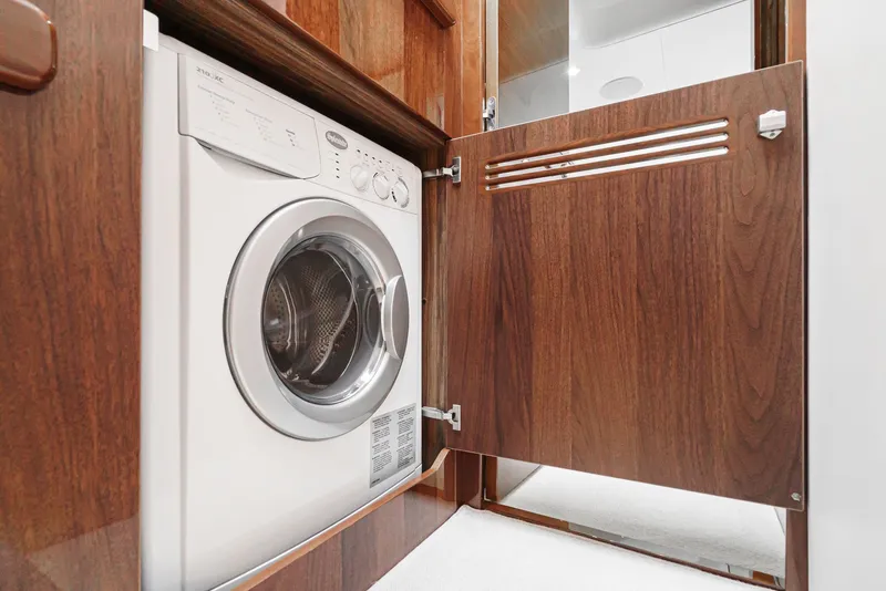 Slide: The Image of Princess F55 2019 - 27