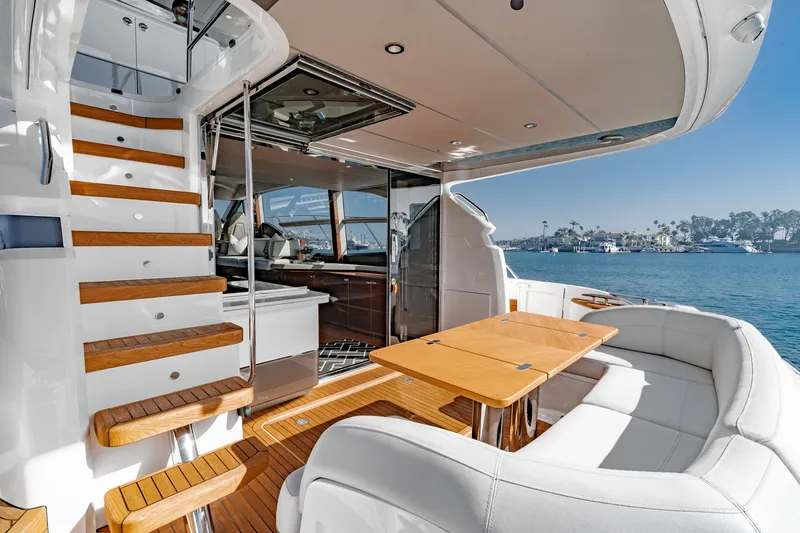 Slide: The Image of Princess F55 2019 - 37