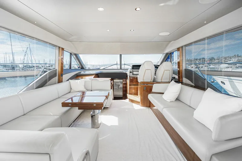 Slide: The Image of Princess F55 2019 - 8