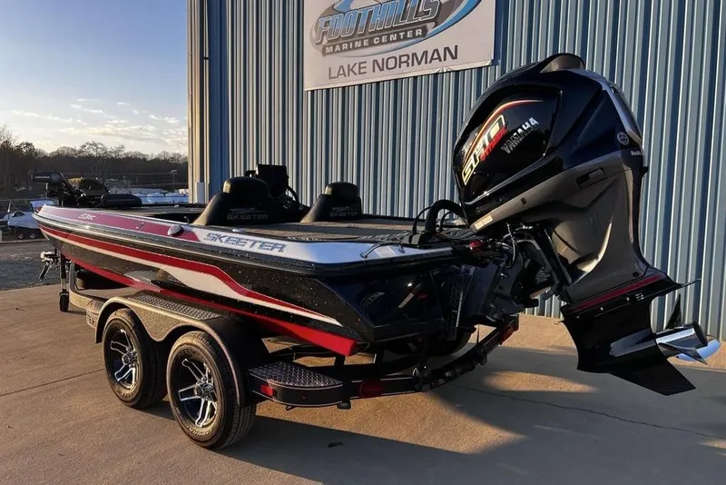 Slide: The Image of 2023 Skeeter ZX200 boat with Yamaha engine at Foothills Marine Center, Lake Norman. - 2