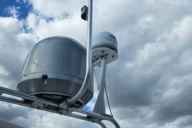 Slide: The Image of Radar equipment on 1988 Cheoy Lee 51 Long Range Cockpit Motor Yacht under cloudy sky. - 24