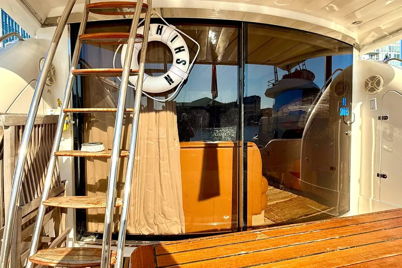 Slide: The Image of Fairline Squadron 55 2000 - 3