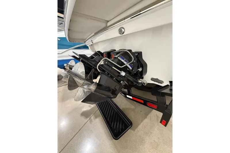 Slide: The Image of 2016 Formula 370 Super Sport boat propeller and stern drive detail. - 76