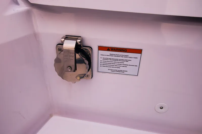 Slide: The Image of Axopar Axopar XC 28 Wet Bar 2022 - 16