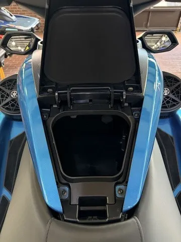 Slide: The Image of Yamaha FX Cruiser SVHO 2026 - 16