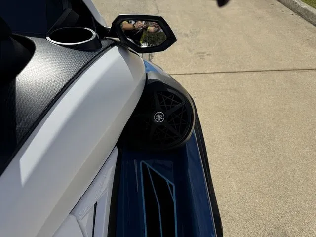 Slide: The Image of Yamaha FX HO 2026 - 19