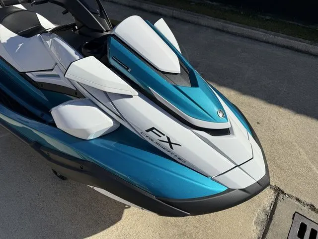 Slide: The Image of Yamaha FX Cruiser HO 2026 - 12