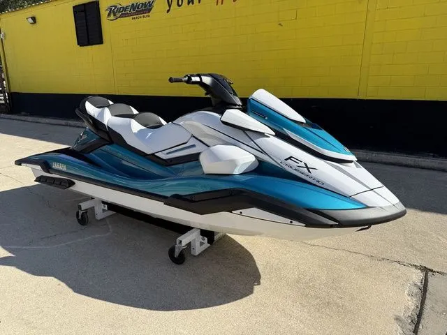 Slide: The Image of Yamaha FX Cruiser HO 2026 - 4