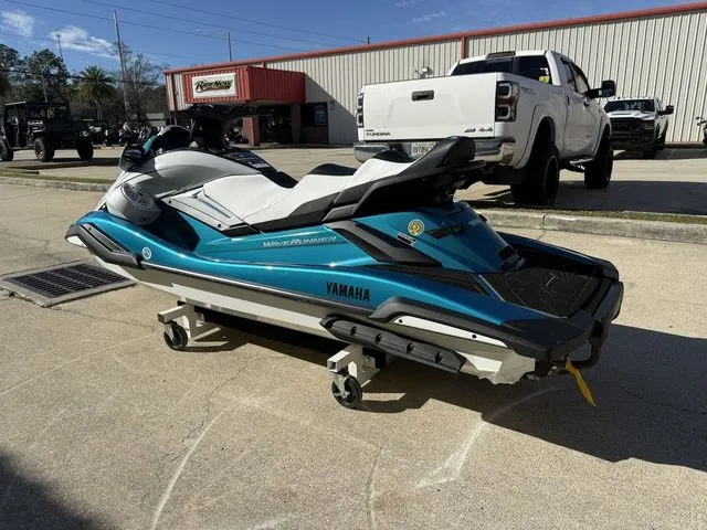 Slide: The Image of Yamaha FX Cruiser HO 2026 - 8