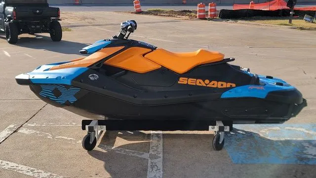 Slide: The Image of Sea-Doo Spark Trixx for 1 2026 - 10