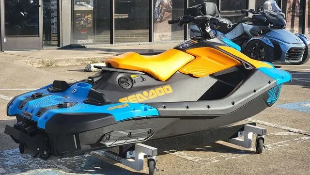 Slide: The Image of Sea-Doo Spark Trixx for 1 2026 - 20