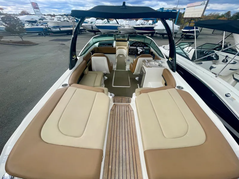 Slide: The Image of Sea Ray 250 SLX 2014 - 3