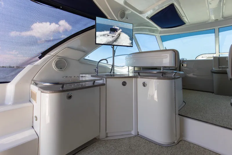 Slide: The Image of wet bar - 13