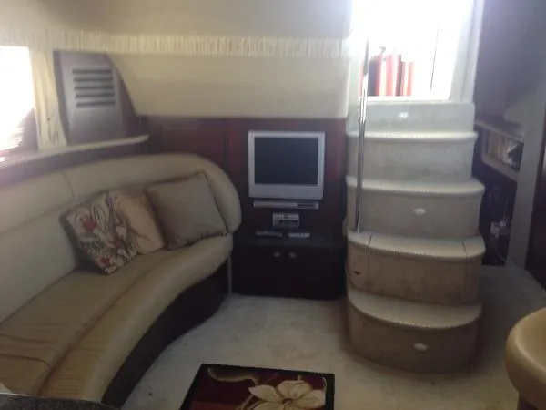 Slide: The Image of Sea Ray 400 Motoryacht 2006 - 11