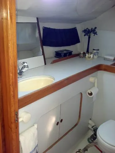 Slide: The Image of Beneteau Oceanis 350 1988 - 9