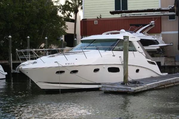 Slide: The Image of Sea Ray 450 Sundancer 480 Zeus 2011 - 5