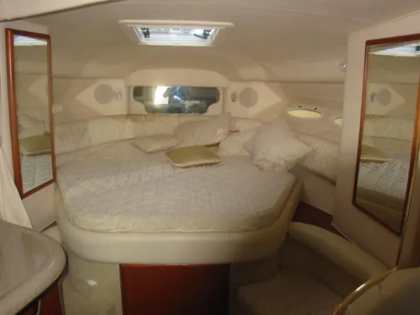 Slide: The Image of Sea Ray Sundancer 2002 - 7
