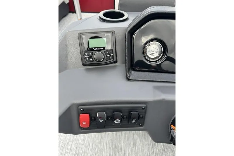 Slide: The Image of Control panel of 2026 Bennington 20 S Quad Bench boat with stereo and gauges. - 11