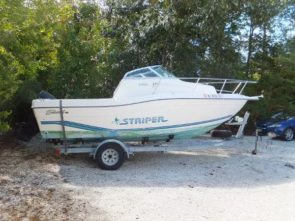 Slide: The Image of Seaswirl 2100 Striper 1996 - 7