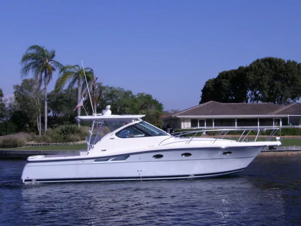Slide: The Image of Tiara 36 Open Volvo IPS 500 BR4352 2009 - 0